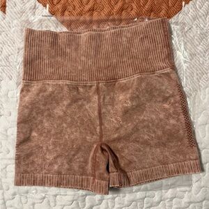 Zenana High-Waist Biker Shorts in Deep Camel